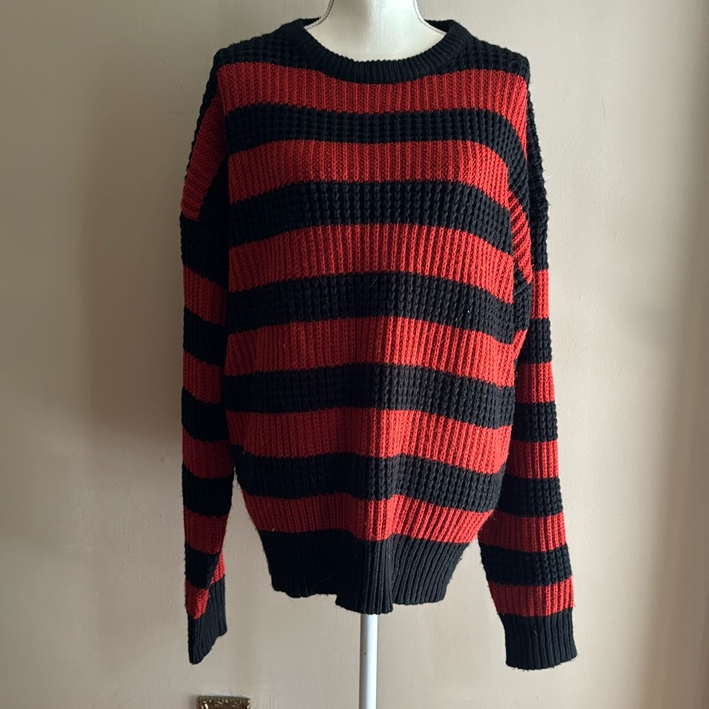 Unisex unif Kurt cobain style striped red and black sweater